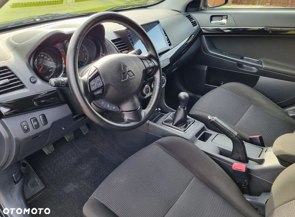 Mitsubishi Lancer - 5