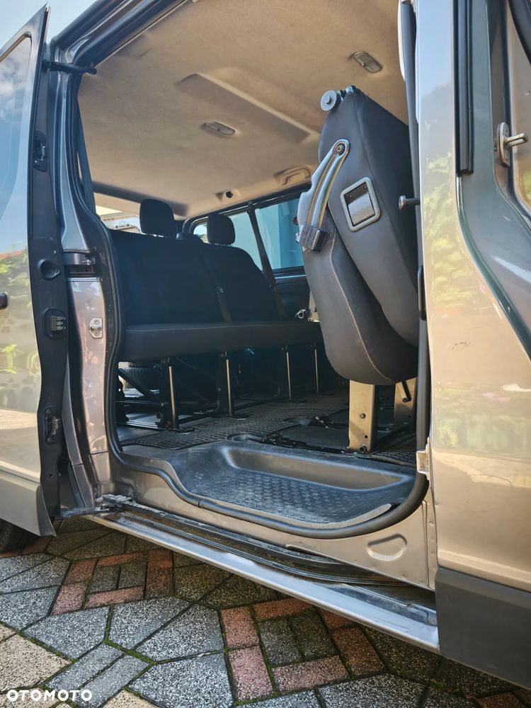 Renault Trafic Grand SpaceClass 1.6 dCi - 9