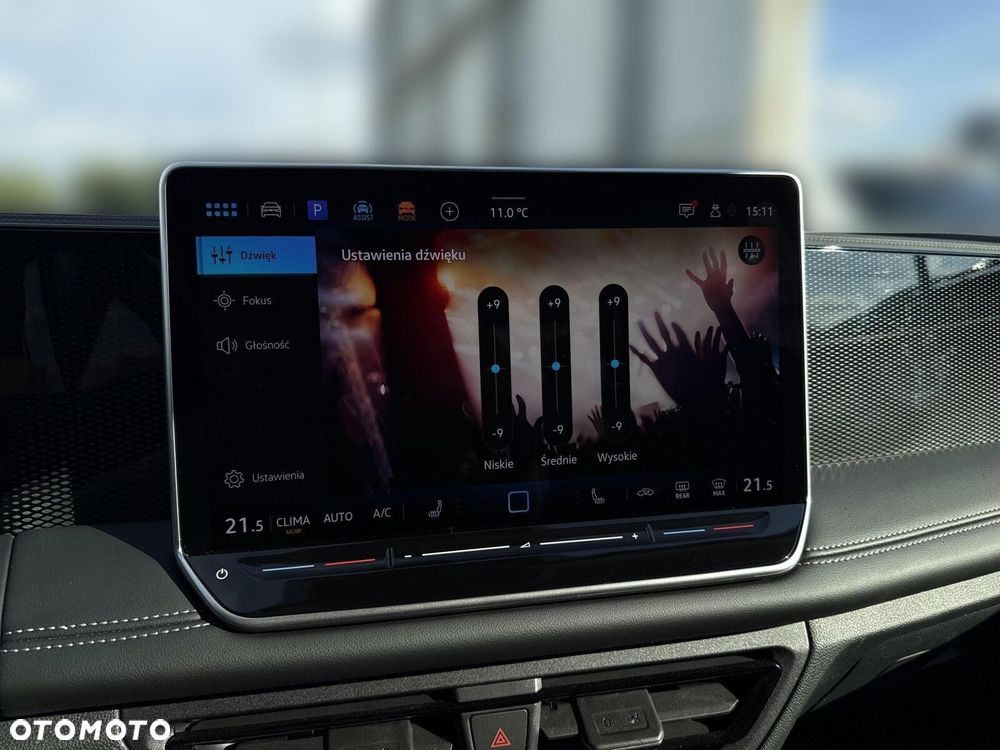 Volkswagen Tiguan - 24