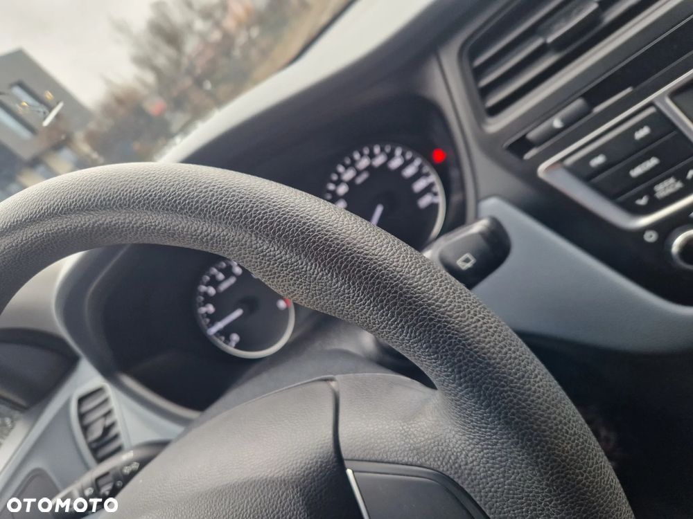 Hyundai i20 1.2 - 8