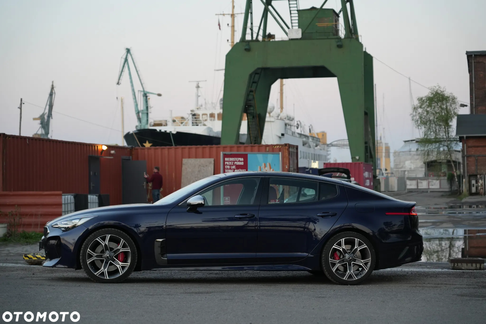 Kia Stinger 3.3 T-GDI V6 GT AWD - 3