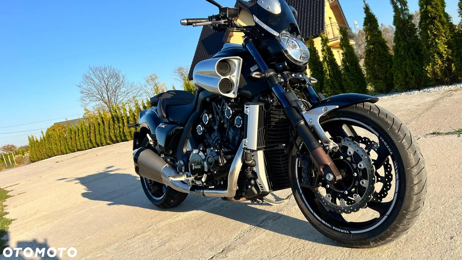 Yamaha V-MAX - 5