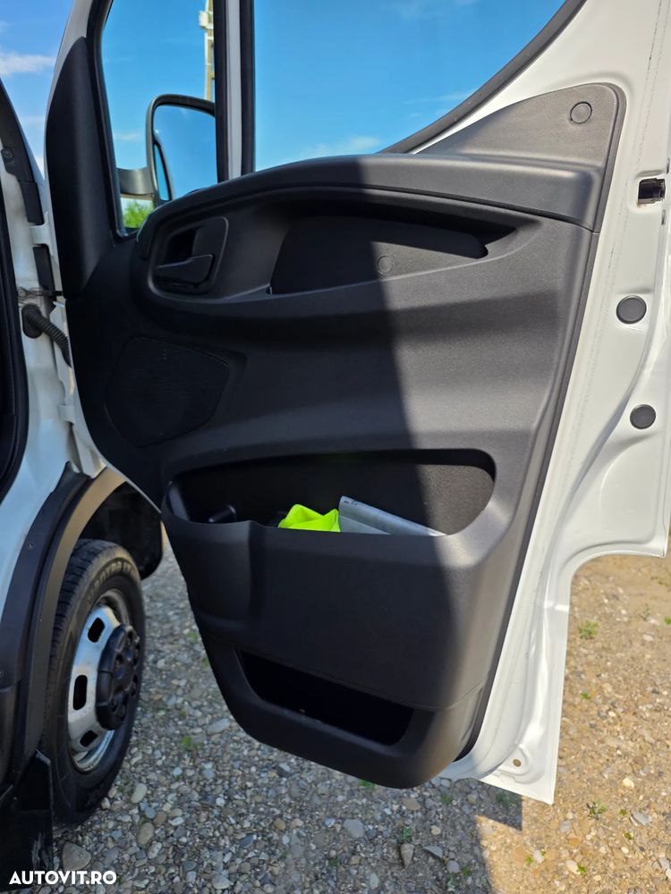 Iveco 35C13 - 15