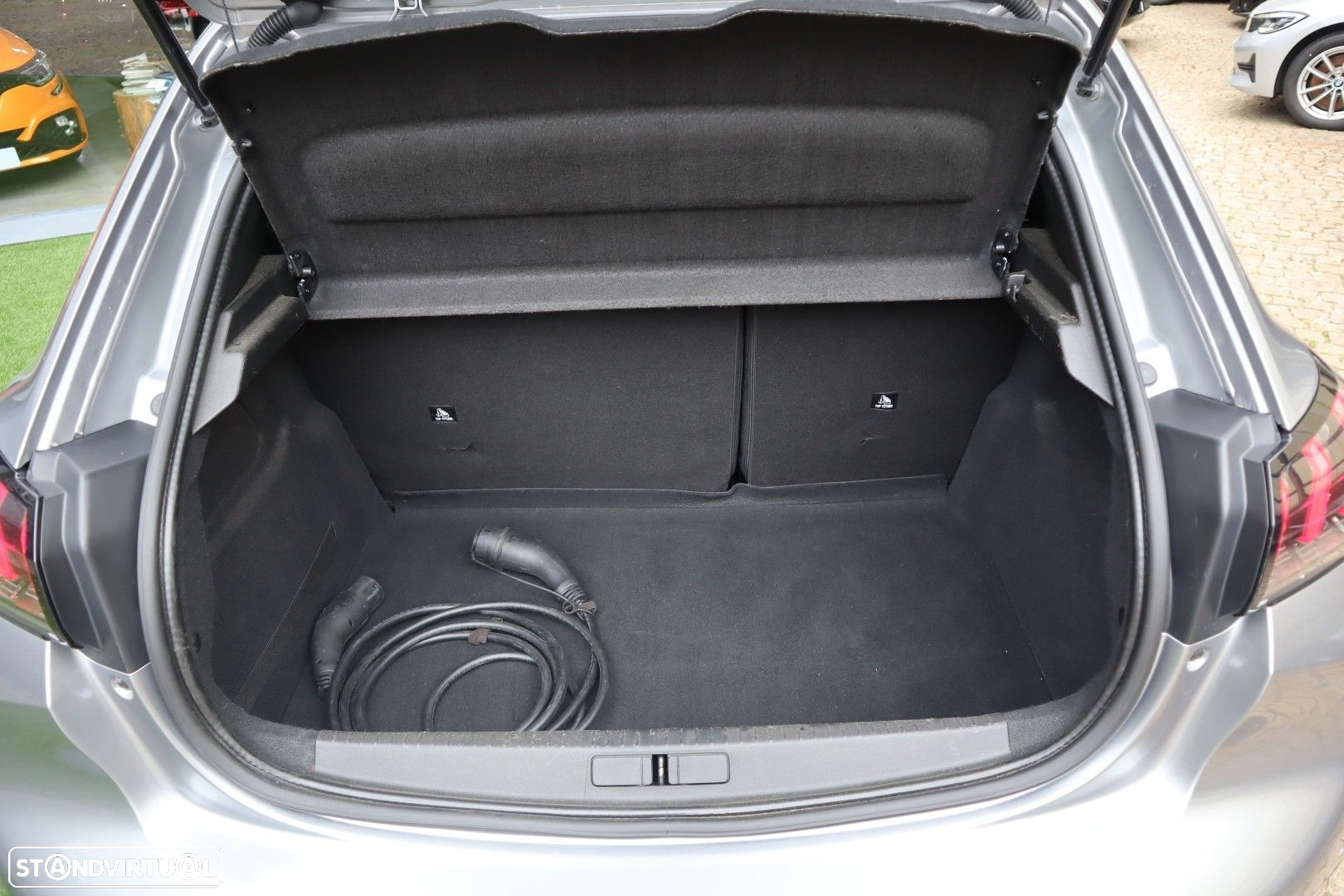 Peugeot e-208 50 kWh Allure Pack - 16
