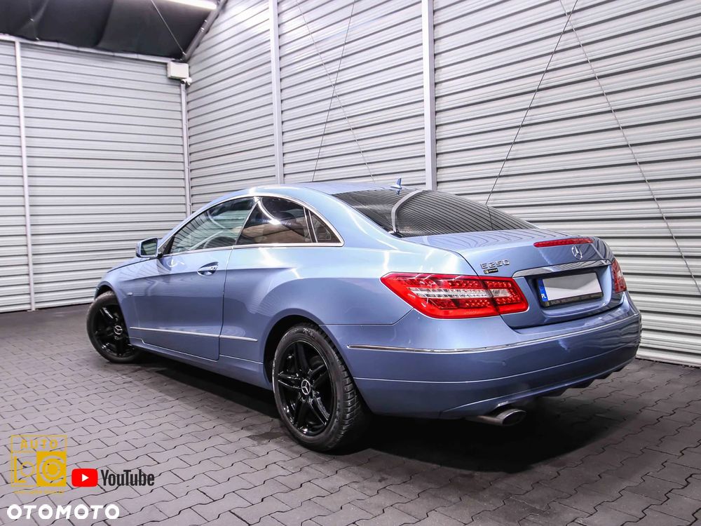 Mercedes-Benz Klasa E 250 CGI BlueEFFICIENCY Automatik Avantgarde - 4