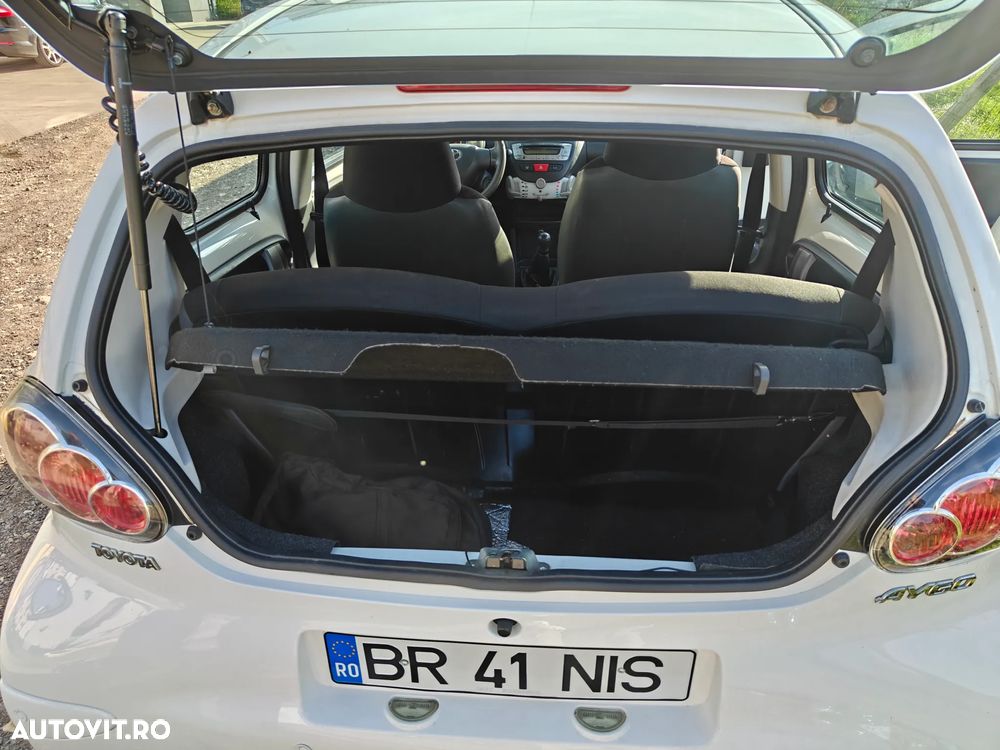 Toyota Aygo - 8