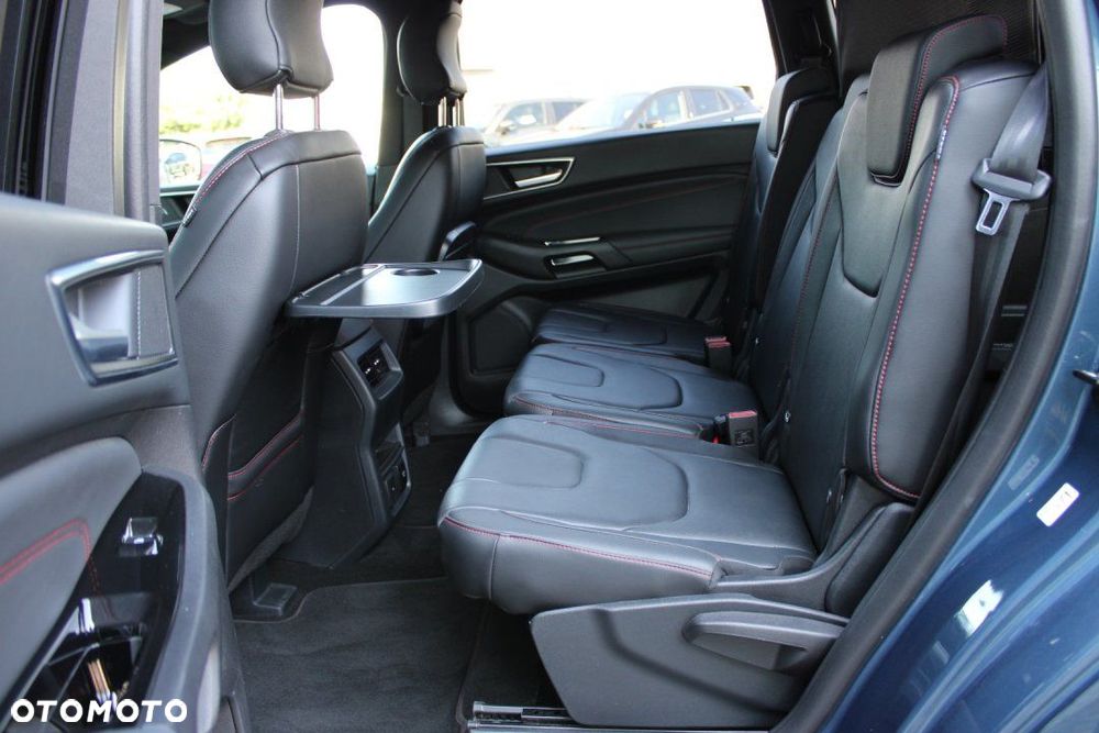 Ford S-Max - 19