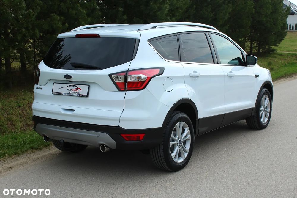 Ford Kuga - 4