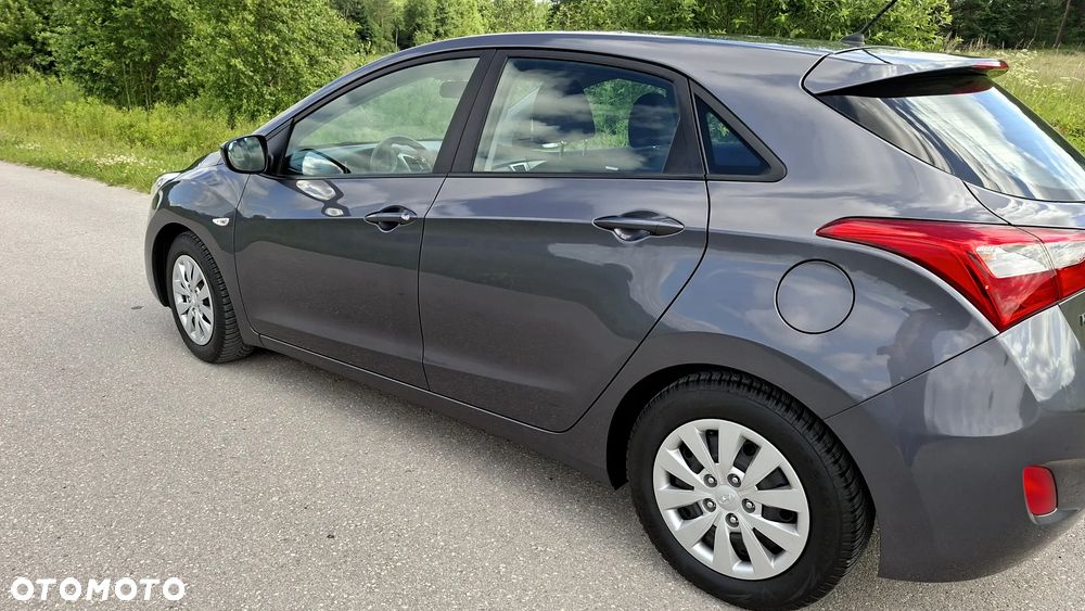 Hyundai i30 1.4 Trend - 10