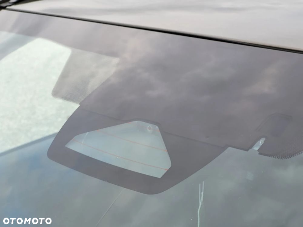 Toyota Yaris Cross Hybrid 1.5 Comfort - 26