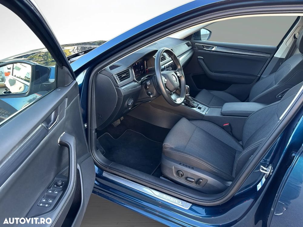 Skoda Superb 2.0 TDI DSG Style - 11