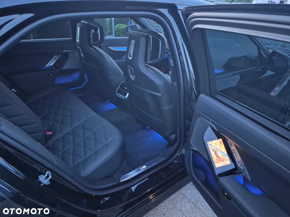 BMW Seria 7 740i - 19