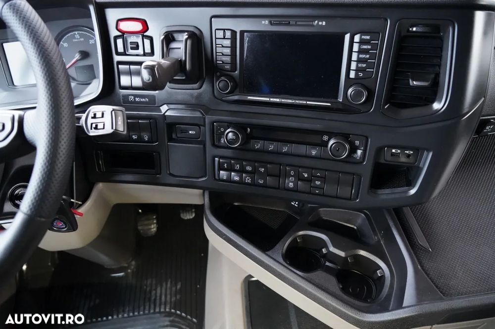 Scania R 410 XT / SISTEM HIDRAULIC / RETARDER / CABINĂ JOSĂ / 2022 - 30