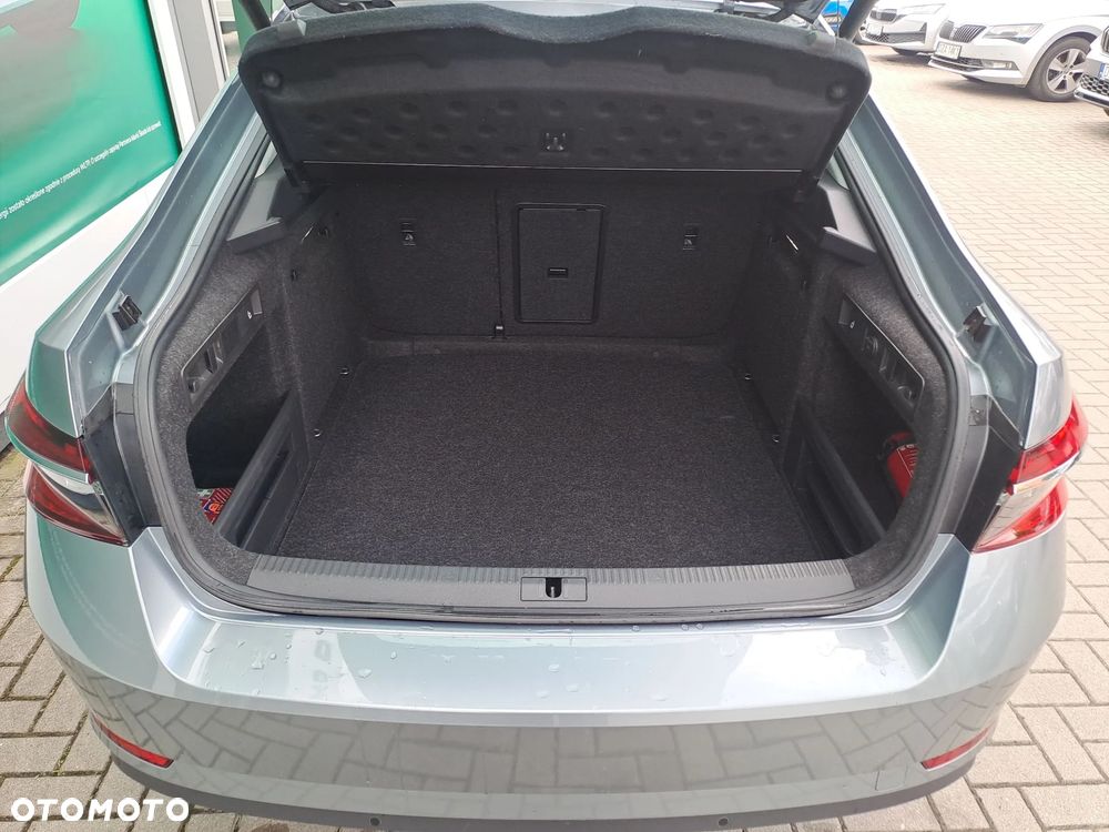 Skoda Superb 2.0 TSI Ambition DSG - 13