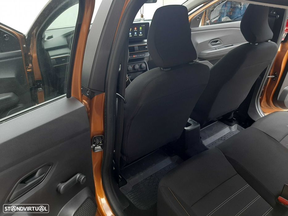Dacia Sandero 1.0 ECO-G Essential Bi-Fuel - 10
