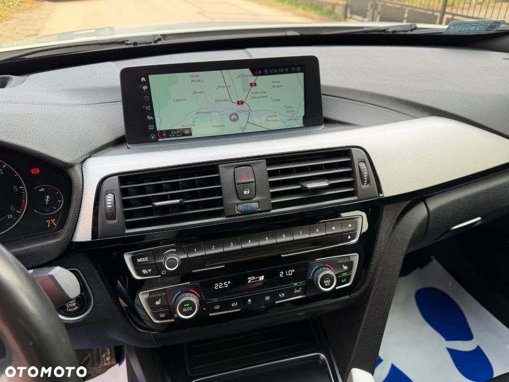 BMW 3GT 320d xDrive M Sport - 14