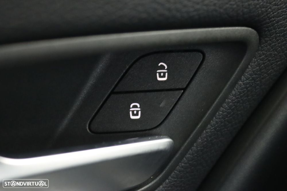 Mercedes-Benz A 160 - 13