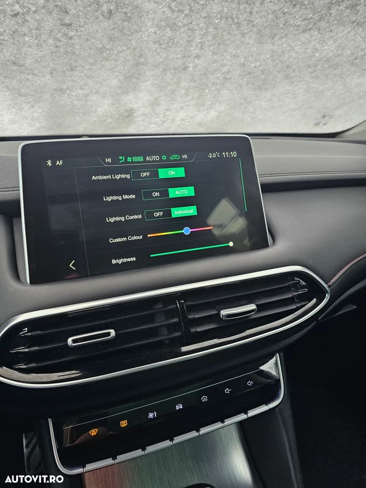 MG EHS 1.5T-GDI PHEV Luxury - 19