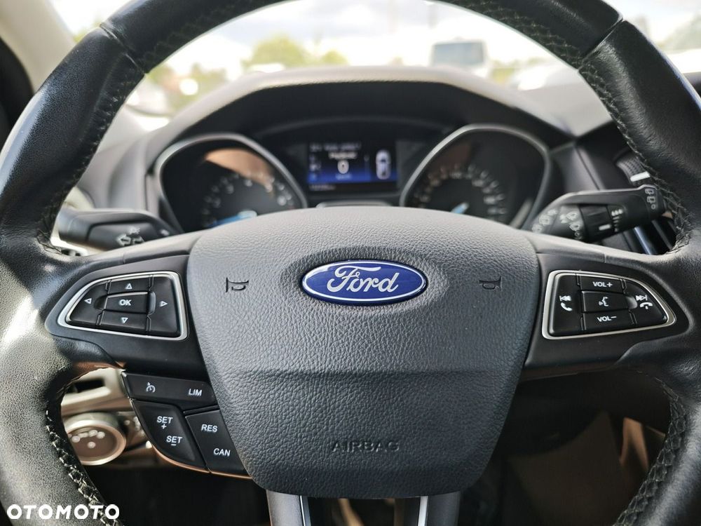 Ford Focus - 16