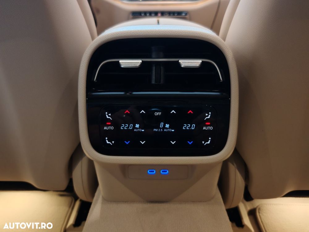 Mercedes-Benz E 300 4MATIC Aut. - 17