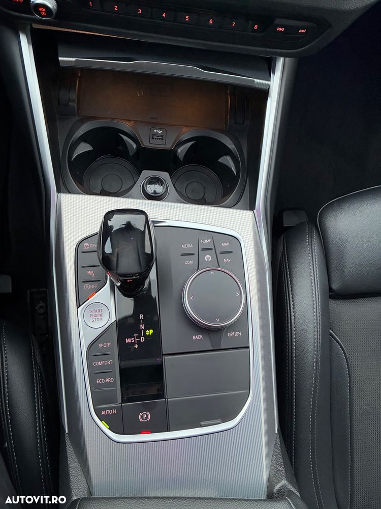 BMW Seria 3 320d xDrive Aut. - 14