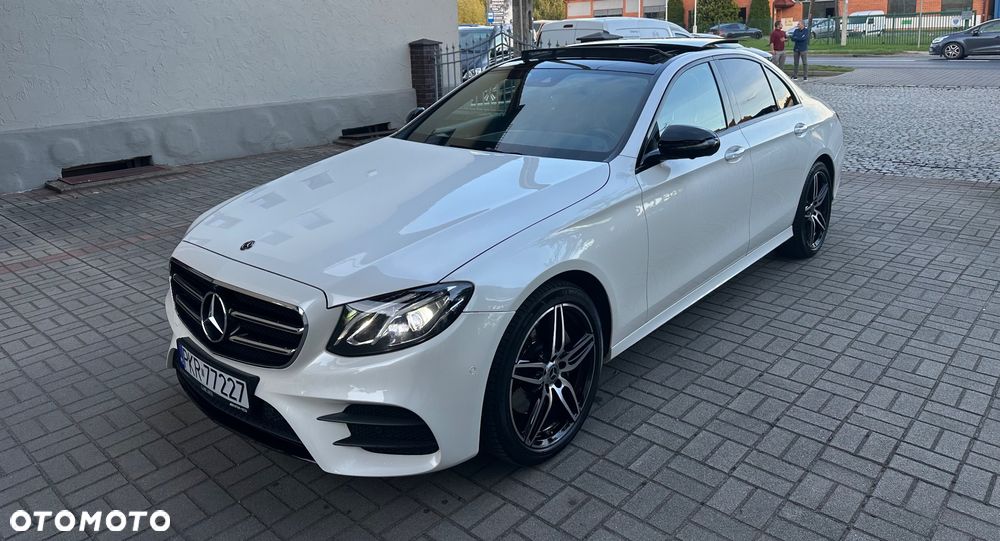 Mercedes-Benz Klasa E 220 d 9G-TRONIC - 26