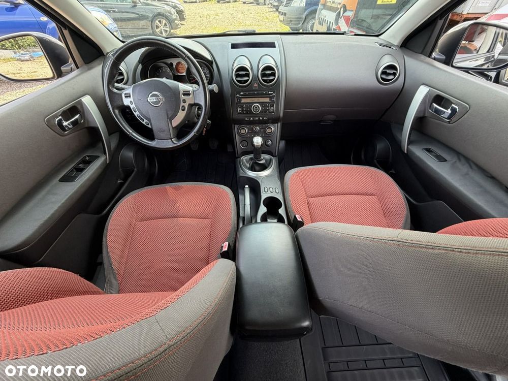 Nissan Qashqai - 8