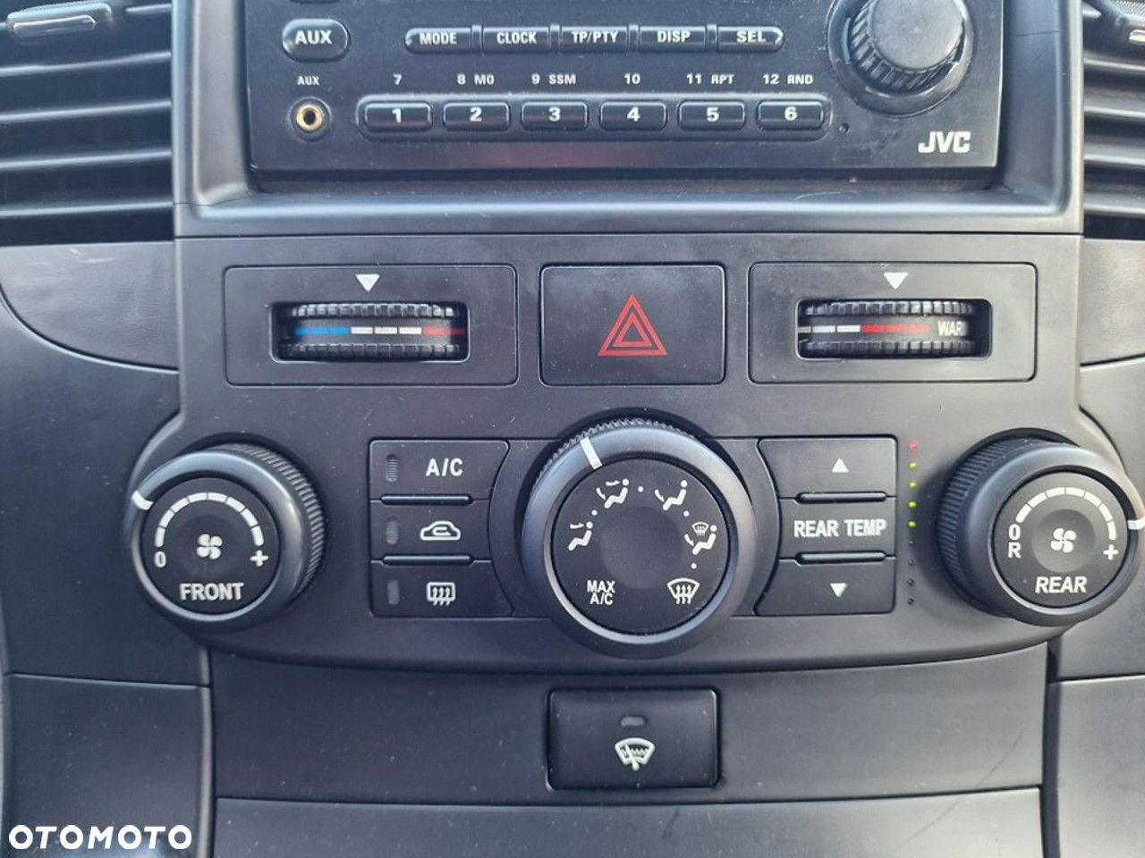 Kia Carnival 2.9 CRDi EX - 15