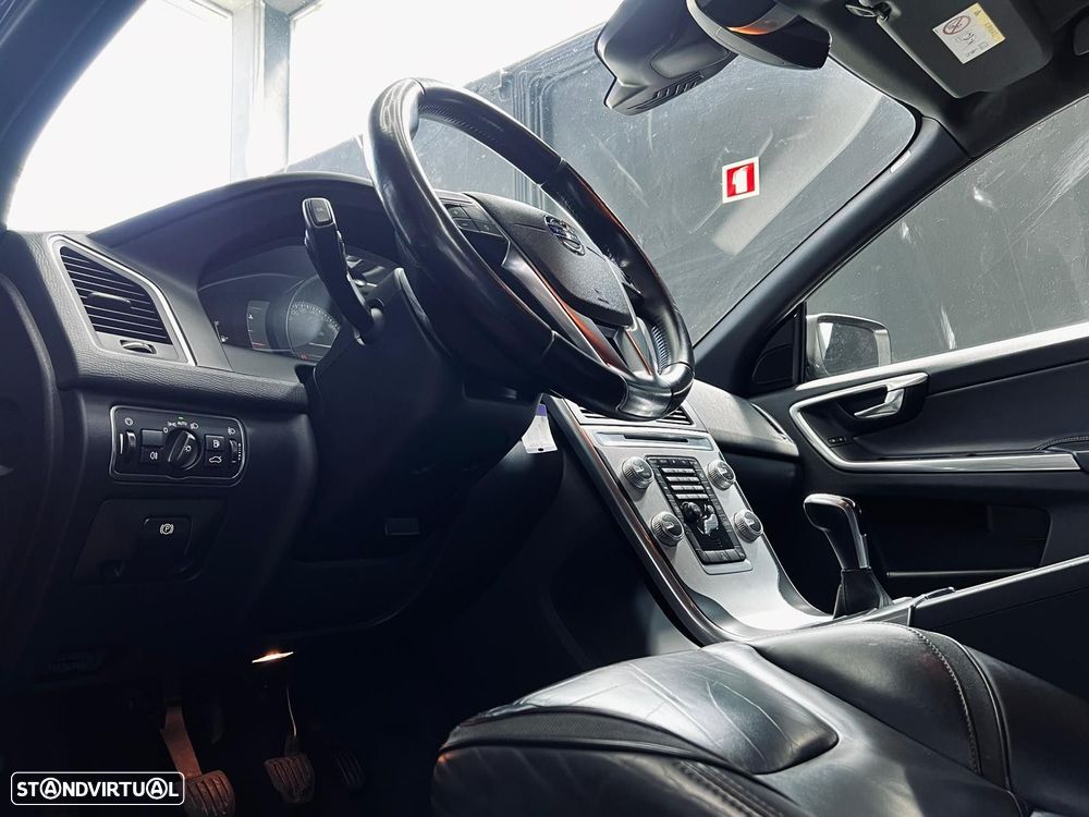 Volvo XC 60 2.0 D4 Volvo Ocean Race - 18