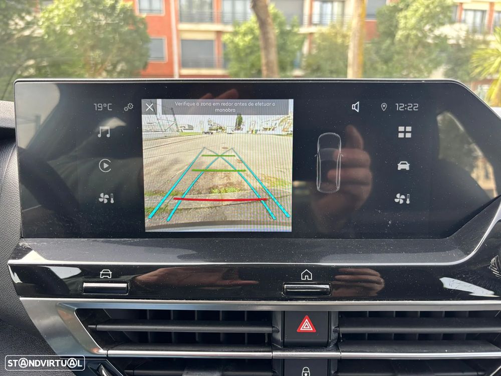 Citroën C4 1.2 PureTech Shine Pack EAT8 - 34