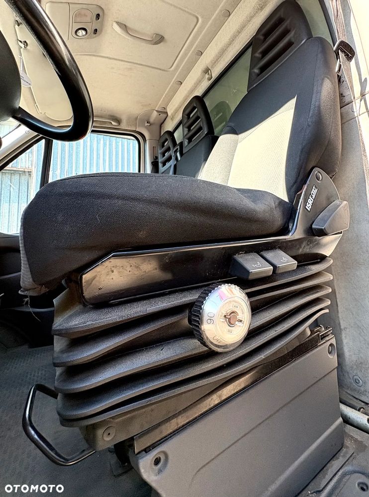 Iveco DAILY 35C21 - 11