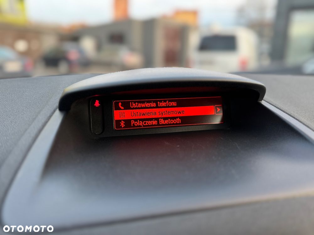 Renault Clio 1.2 16V 75 Expression - 21