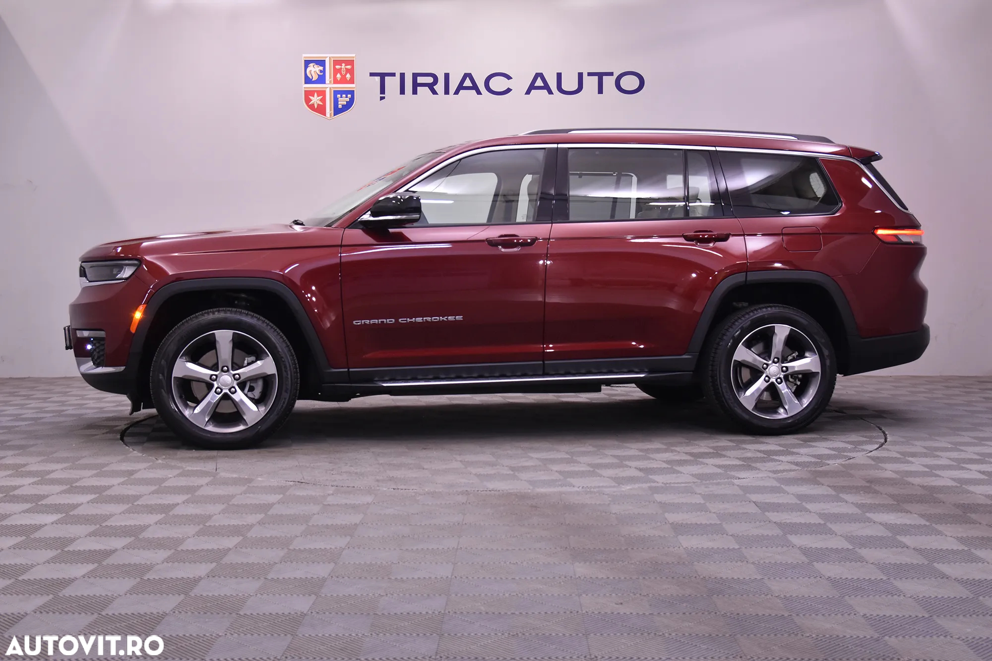 Jeep Grand Cherokee - 2