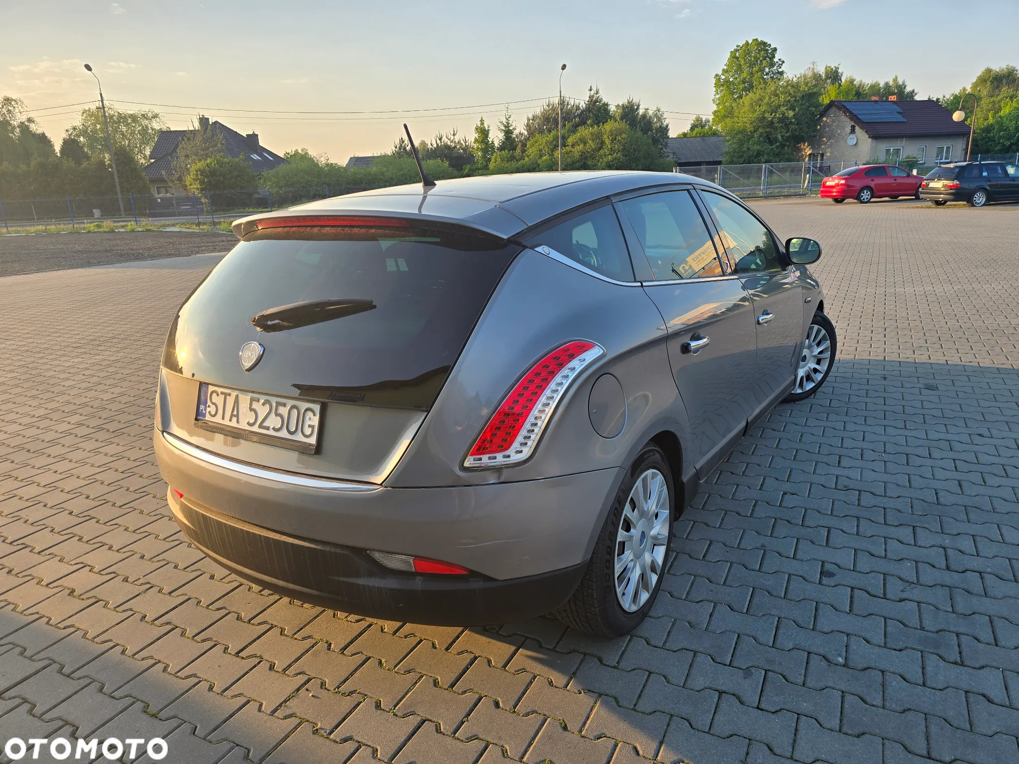 Lancia Delta 1.4 T-Jet Argento Euro5 - 3