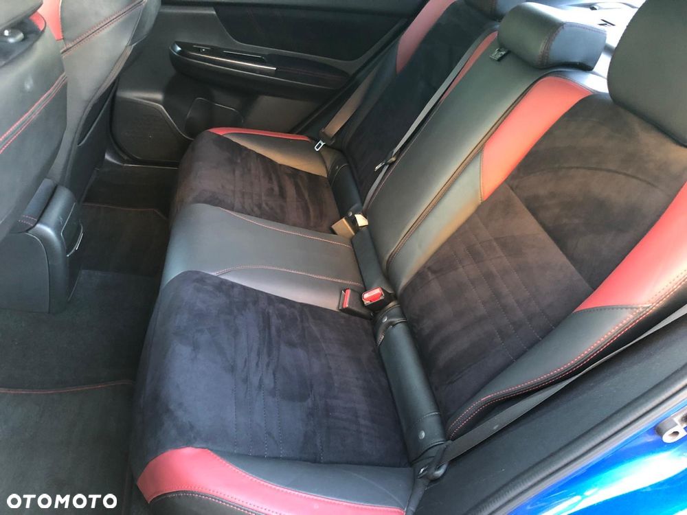 Subaru WRX STI 2.5 Exclusive - 18