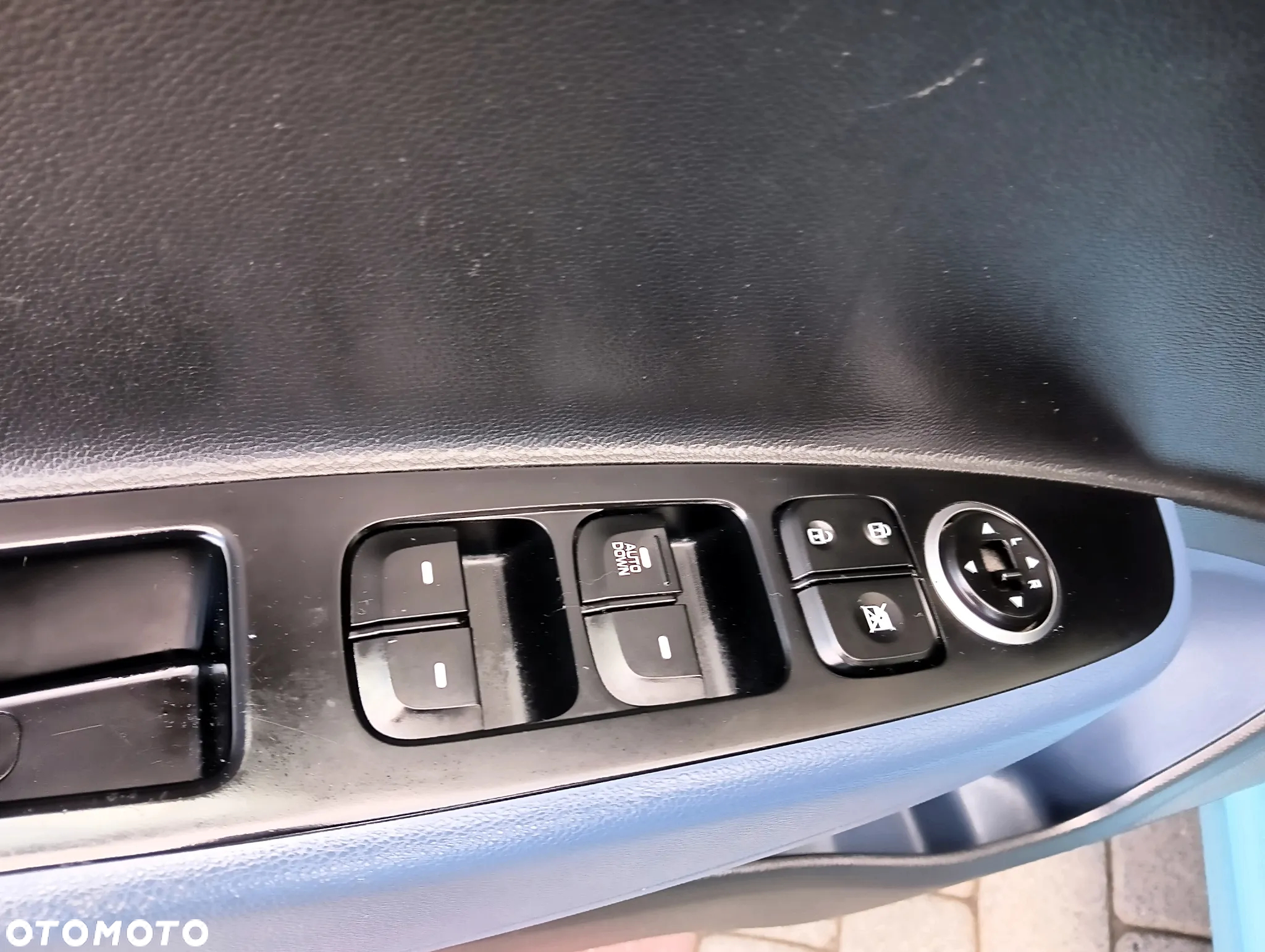 Hyundai i10 1.0 Intro Edition - 32