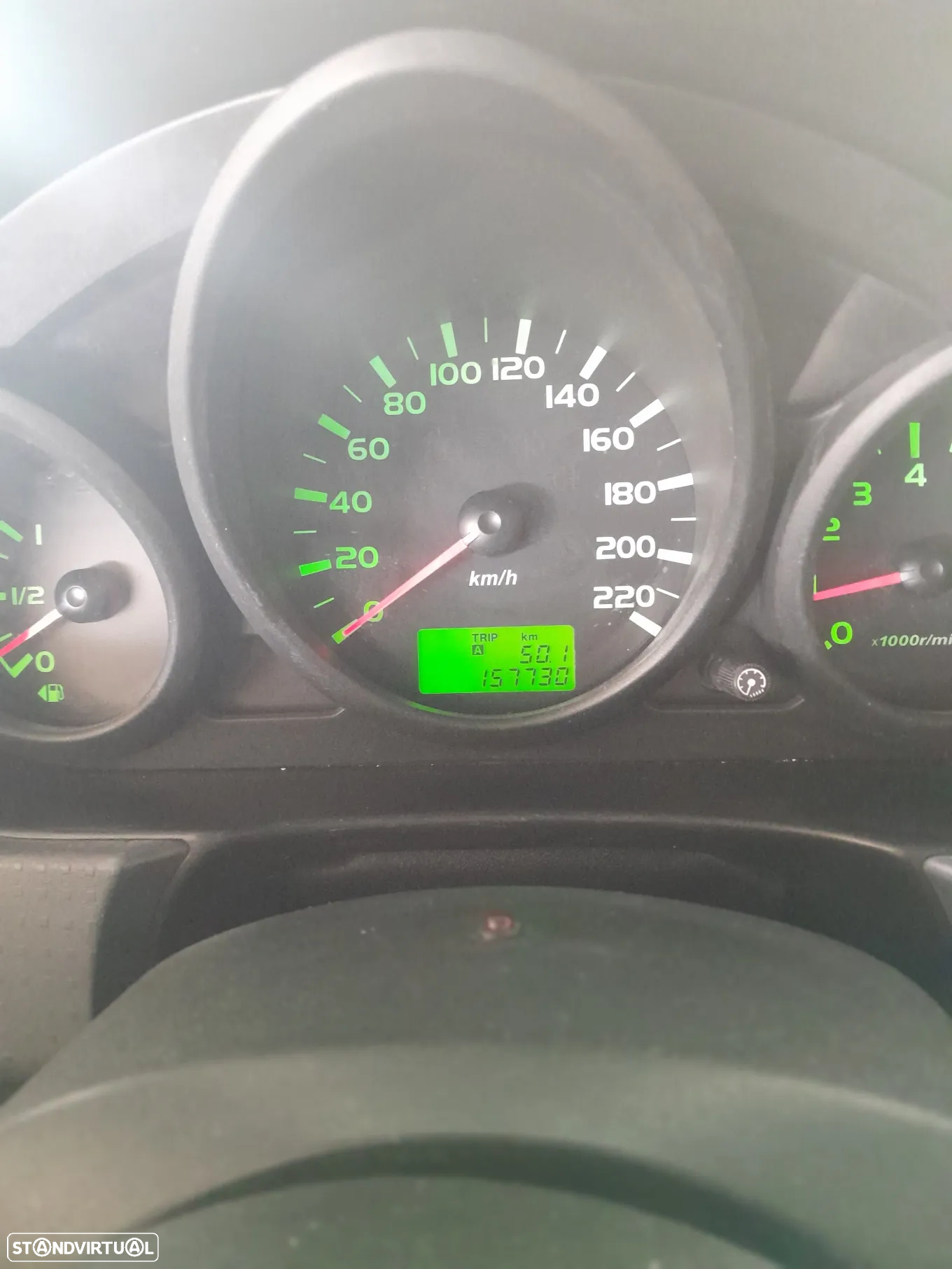 Mitsubishi Colt 1.1 Inform - 11