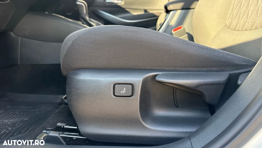 Toyota Corolla 1.8 HSD Dynamic - 36