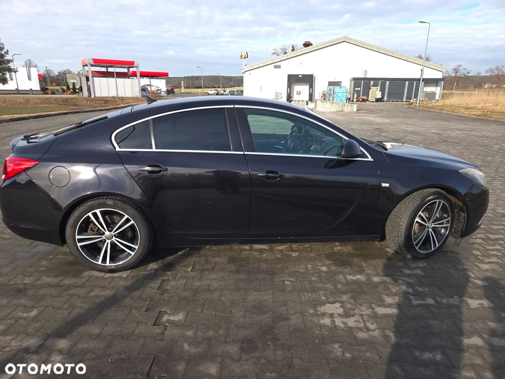 Opel Insignia 2.0 T Cosmo - 18