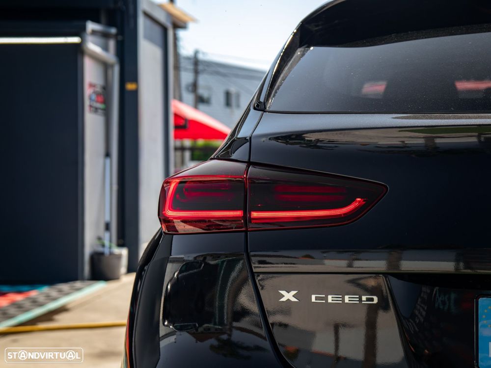 Kia XCeed 1.6 GDi PHEV Drive - 11