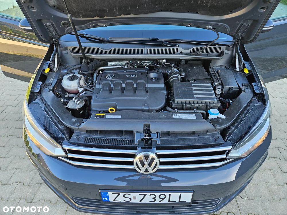 Volkswagen Touran 2.0 TDI SCR (BlueMotion Technology) Highline - 34