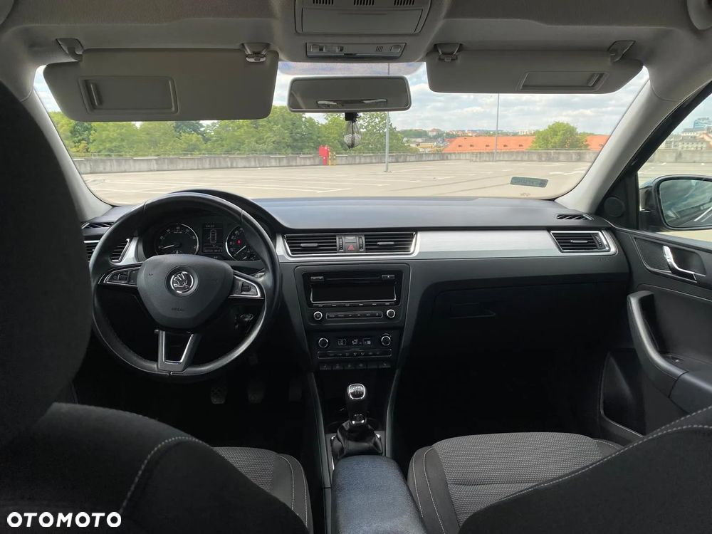 Skoda RAPID 1.2 TSI Ambition - 8