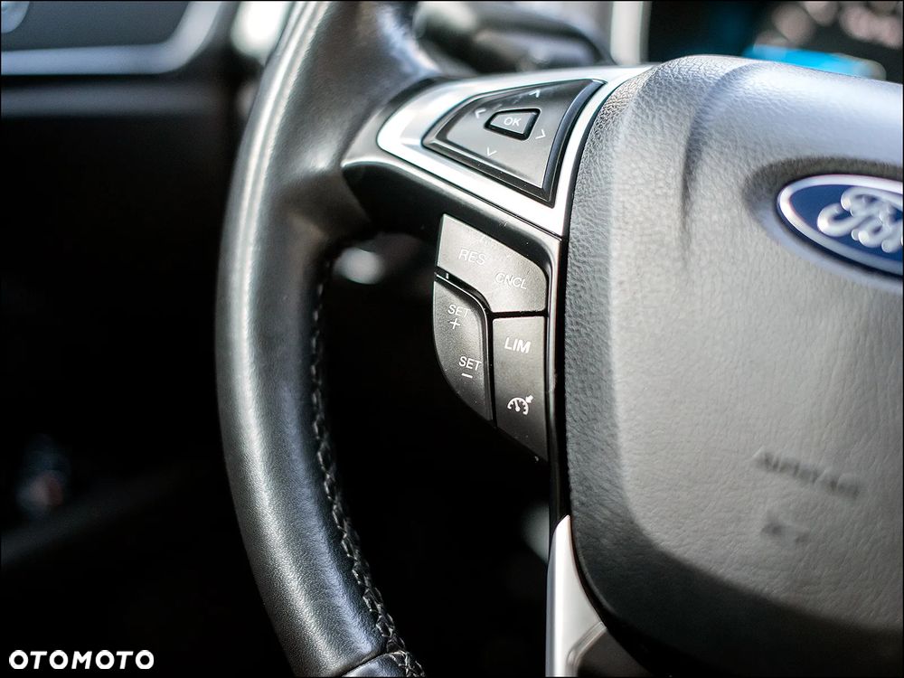 Ford Mondeo - 20