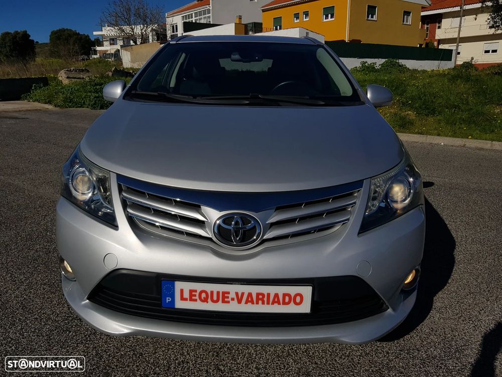 Toyota Avensis SW 2.0 D-4D Luxury+Navi - 56