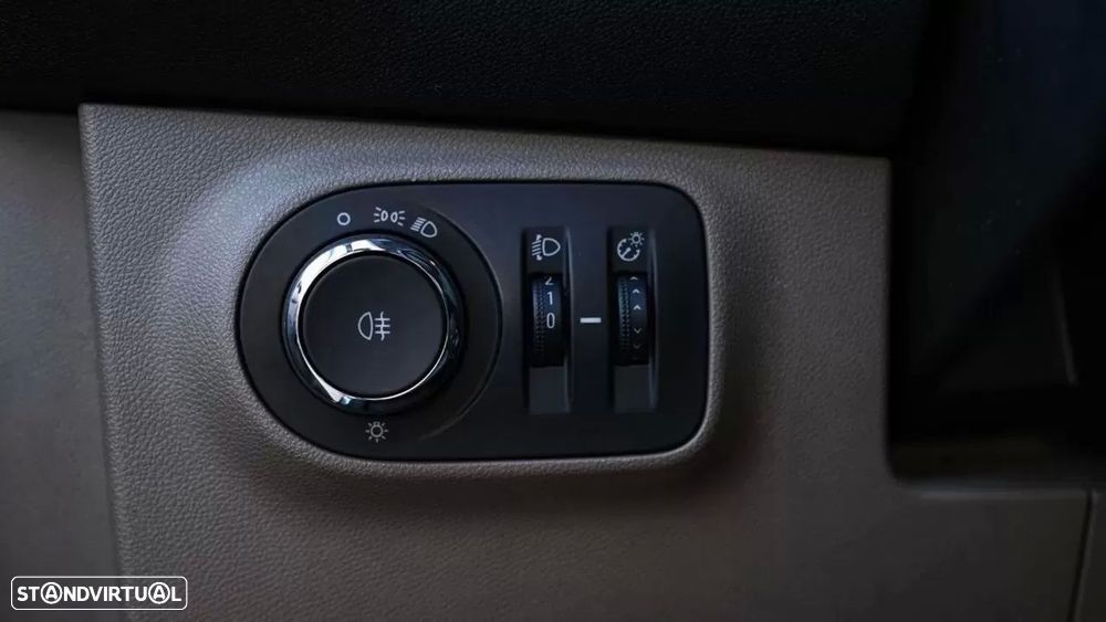 Opel Adam 1.2 Glam - 9