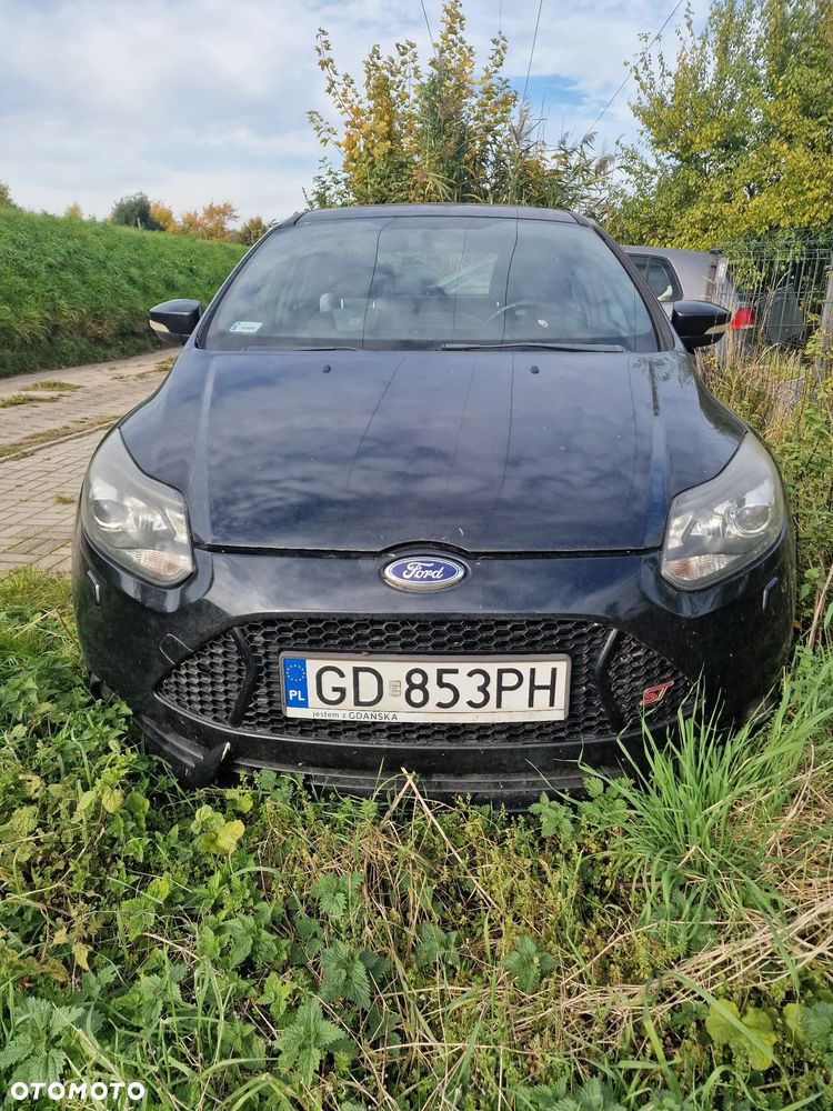 Ford Focus 2.0 EcoBoost ST - 2