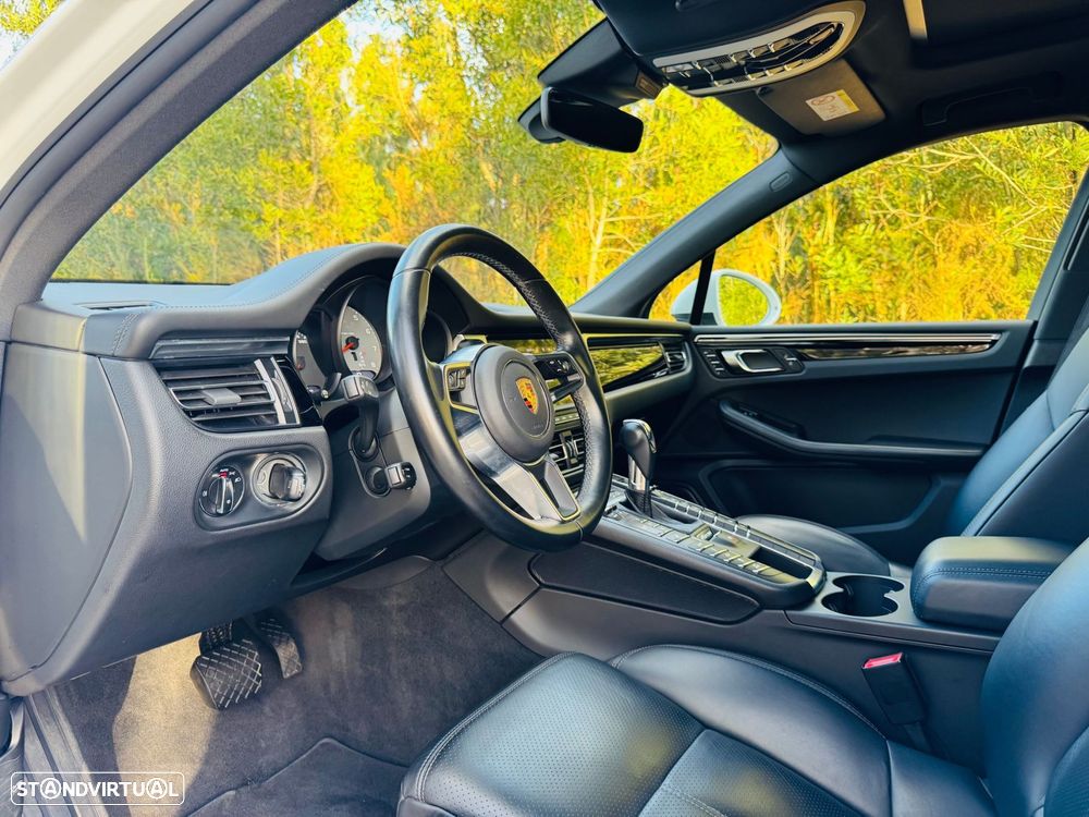 Porsche Macan S - 29
