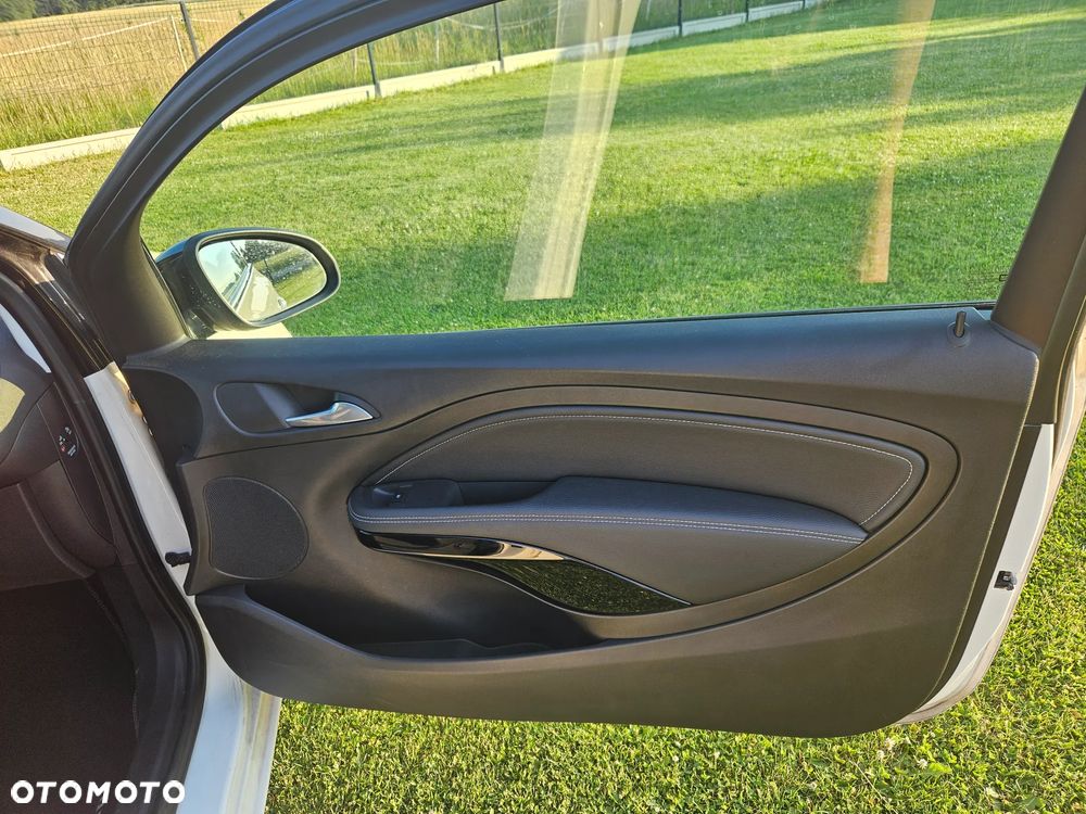 Opel Adam 1.4 Rocks - 32