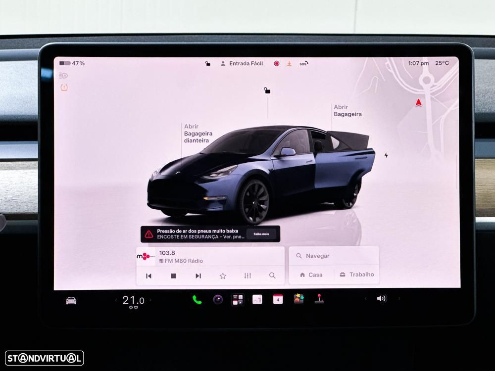 Tesla Model Y - 23