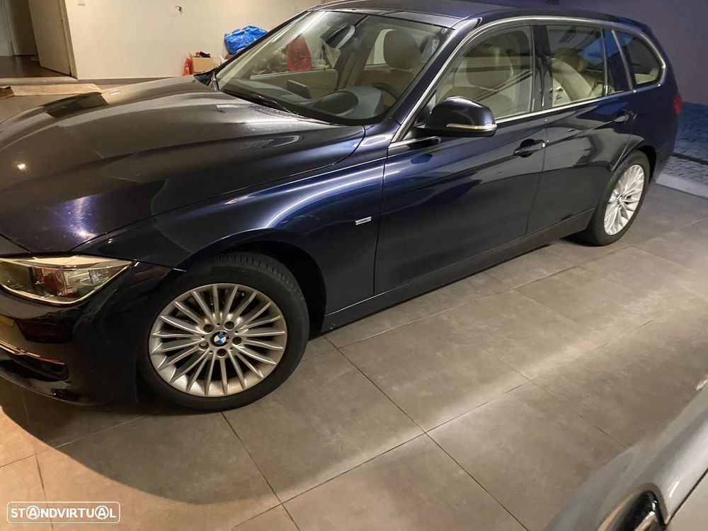 BMW 320 d Auto Line Luxury - 2